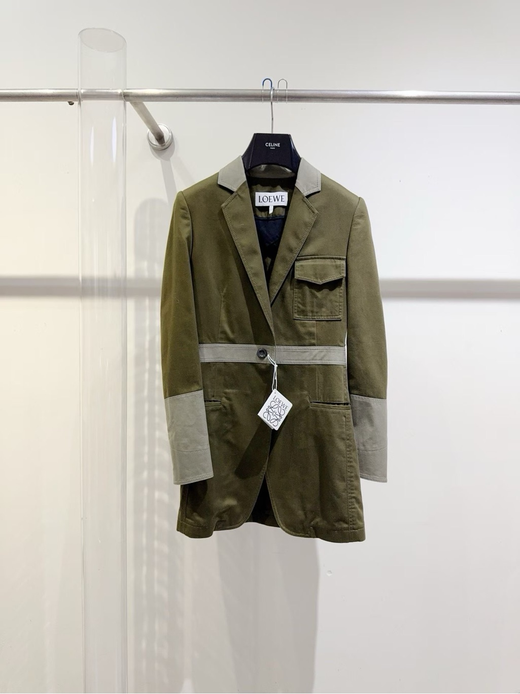Steal Loewe Olive Green Contrast-Trim Lightweight Jacket